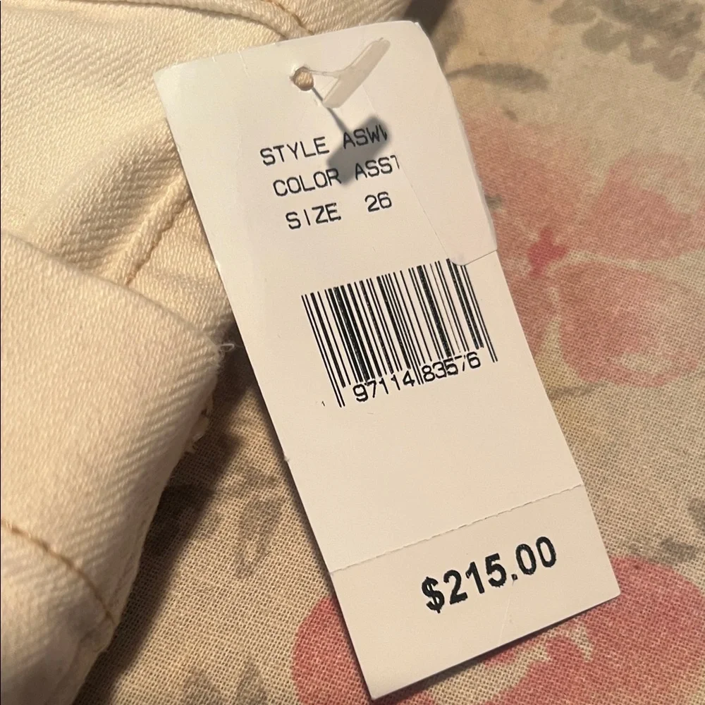 Elegant Cream Straight Leg Jeans - Picture 3 of 3